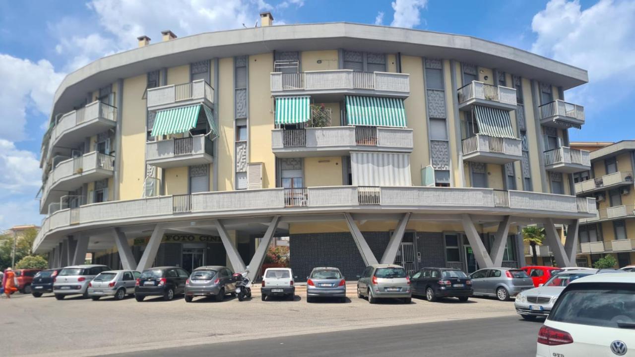 L'Angolo Di Roby Termoli Exterior foto